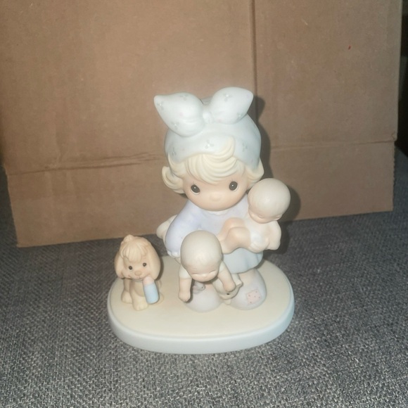 Precious Moments The Joy Of The Lord Is My Strength Figurine 100137 No Box - Picture 1 of 7